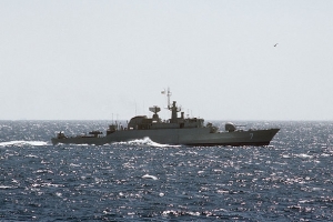 Íránská fregata třídy Alvand.