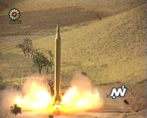 Raketa Šaháb-3, hrozba pro Izrael. Může nést i chemické zbraně.