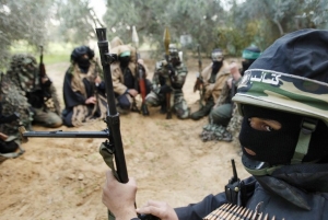 I jednotky hnutí Hamas se pravidelně připravují na útok.
