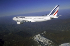 Stroj Airbus 330-200 Air France, stejný typ zmizel z radarů.