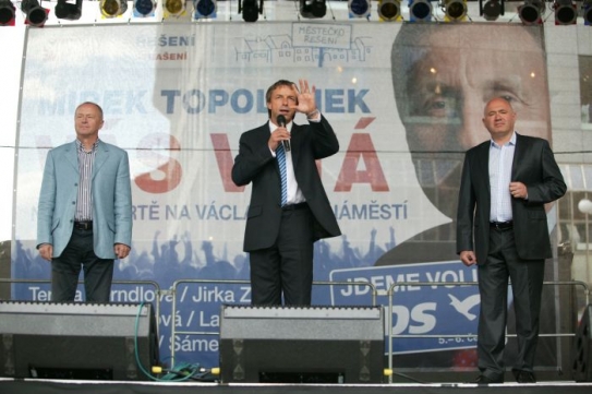 Zleva: Miroslav Ouzký, Pavel Bém a Karel Hurt.