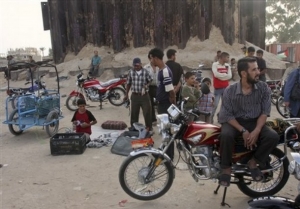 Tyto motorky doputovaly do Gazy tunely z Egypta.