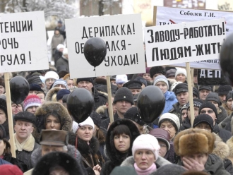 Obavy Kremlu. V Pikalevu vyšli nespokojení občané do ulic.