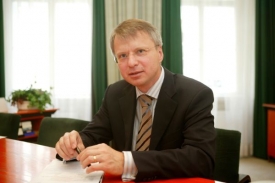 Prezident Svazu průmyslu a dopravy Jaroslav Míl.