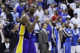 Největší hvězda finále NBA - Kobe Bryant z LA Lakers.