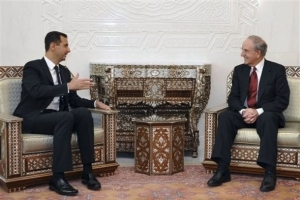 Syrský prezident Asad s Obamovým vyslancem Mitchellem.