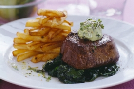 Nemáte čas naložit steak? V La Casa Argentina to udělají za vás.