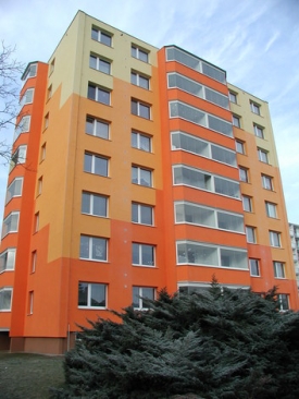 Dům Stavebního bytového družstva Přerov v přerovské ulici Osmek.