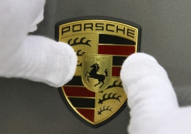 Tržby automobilky Porsche klesly o 15 procent.