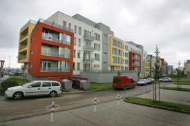 Sobotka si pořídil byt v bytovém komplexu v pražských Stodůlkách.