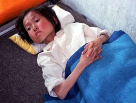 Podvyživená severokorejská dívka.
