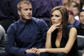 Fotbalista David Beckham a jeho manželka Victoria.