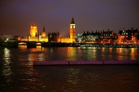 Londýnský Big Ben.