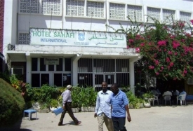 Cizinci byli uneseni z hotelu v Mogadišu.