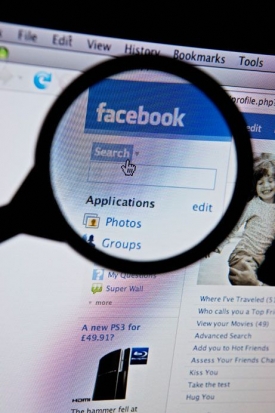 Firmy sledují facebookové aktivity zaměstnanců (ilustrační foto).