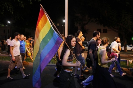 Protestní pochod homosexuálů po útoku.