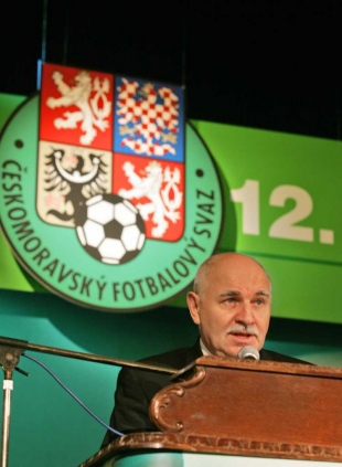 Pavel Mokrý, bývalý předseda fotbalového svazu.