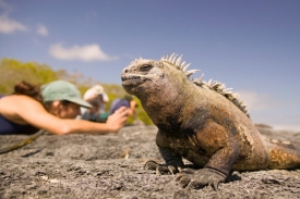 Turisté si návštěvu Galapág užívají, ale mohou se stát posly smrti.