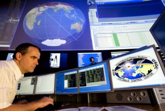 Kontrolní středisko modulu Columbus (z německých dílen) na ISS.