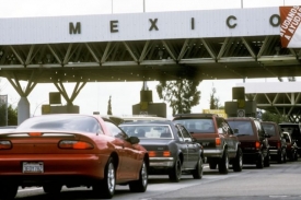 Americko-mexický přechod u San Diega.