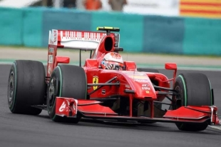 Monopost stáje Ferrari - ilustrační foto
