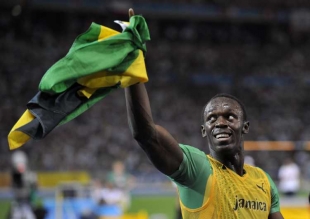 Bolt po rekordu v běhu na 100 metrů vylepšil 