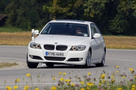 Nejúspornější BMW si má vystačit se 4,1 litru nafty na 100 kilometrů, přesto svými výkony překoná například naftovou Octavii RS.