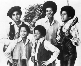 Skupina Jackson Five v dobách slávy. Michael je uprostřed.