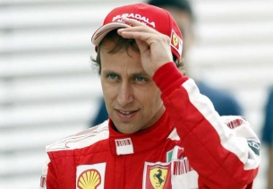 Luca Badoer, italský pilot stáje Ferrari.