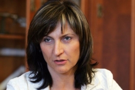 Primátorka Řápková bojuje v Chomutově proti neplatičům.