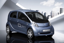 Elektromobil Peugeot iOn vyrábí pro Francouze Mitsubishi.
