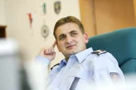 Šéf pražské policie Martin Červíček si zásah podřízených pochvaluje.