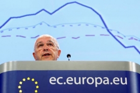 Eurokomisař pro hospodářské a měnové otázky Joaquín Almunia.
