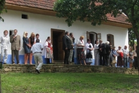 V obci Komňa otevřeli unikátní muzeum.