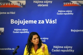 Šéfka Suverenity Bobošíková zvažuje žalobu.