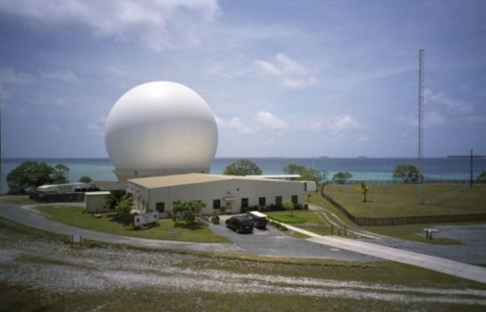 Radar umístěný na vojenské základně Kwajalein, který měl stát v Česku