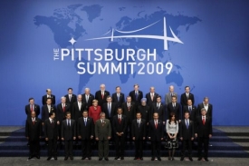Účastníci summitu G20 v Pittsburghu.