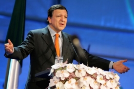 Nejen šéf komise Barroso se příliš angažoval v irské kampani pro Ano.