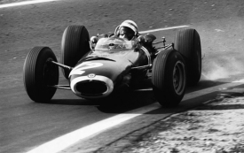 Přezdívku „zelené peklo“ dal okruhu Jackie Stewart, na snímku v monopostu BRM P261.
