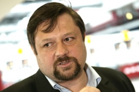 O Wolfa mus&iacute; rozhodnout sněmovna rozhodnout 19.ř&iacute;jna.