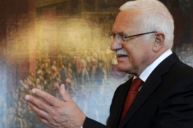 Václav Klaus vyčká s podpisem na rozhodnutí Ústavního soud.