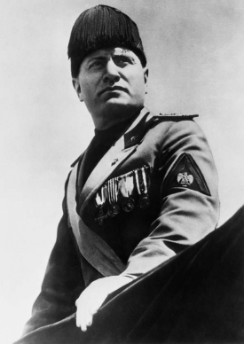 Mussolini s minulostí donašeče.