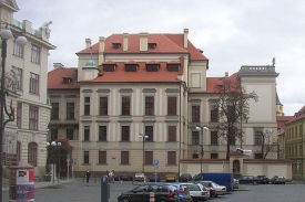 Clam-Gallasův palác patří mezi nejkrásnější pražské památky.