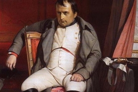 Židle, na níž seděl Napoleon před bitvou u Waterloo, jde do dražby.