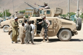 Vojáci v Afghánistánu se dočkají nových pistolí.