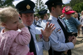 Důstojníci australského letectva při návratu z Afghánistánu.
