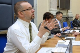 Ladislav Miko se chce vzdát funkce ministra životního prostředí.