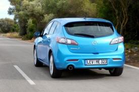 Na silnici dokáže Mazda 3 potěšit i náročnější řidiče.