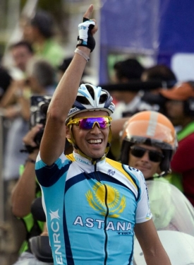 Alberto Contador v barvách Astany.