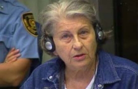 Biljana Plavšićová u mezinárodního soudu v Haagu.